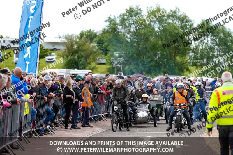 Vintage motorcycle club;eventdigitalimages;no limits trackdays;peter wileman photography;vintage motocycles;vmcc banbury run photographs